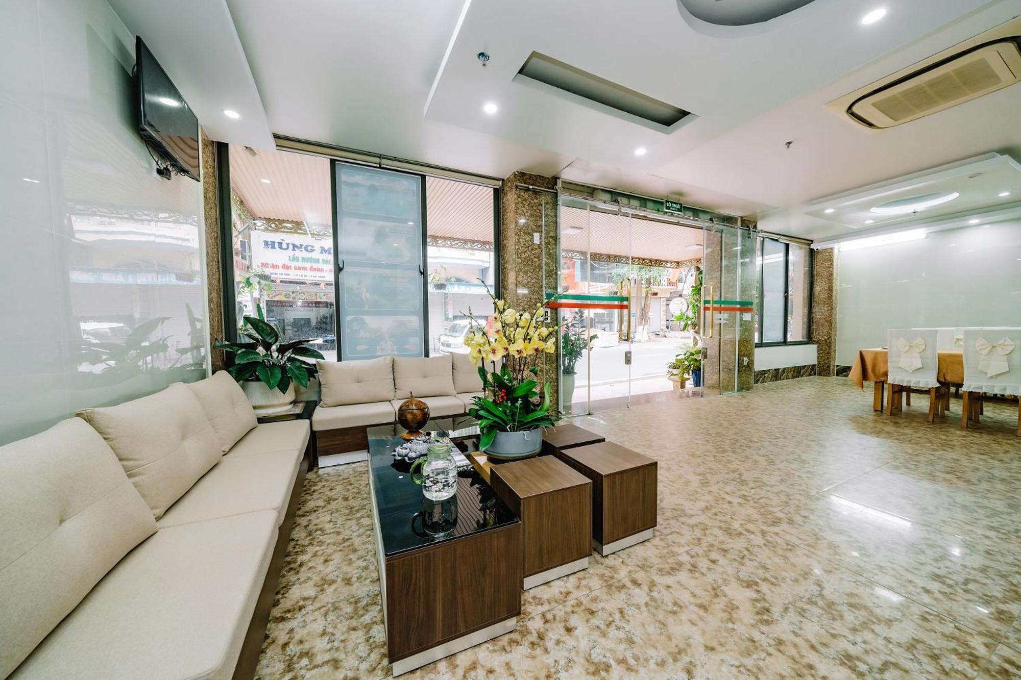 Phuong Dong Hotel Dong Khe Sau Exteriér fotografie